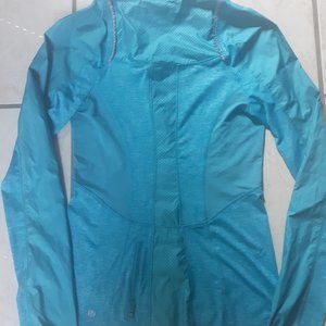 Lululemon Nothin' But Run Jacket  Sz 2 LIKE NEW